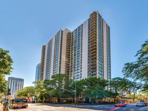 Photo of Chicago, IL 60610 (MLS # 12437757)