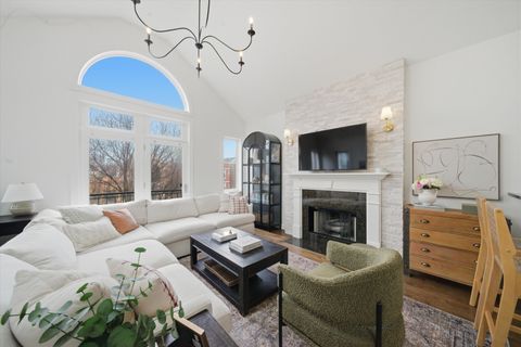 Tiny photo for 3042 N Racine Avenue #3, Chicago, IL 60657 (MLS # 12598172)