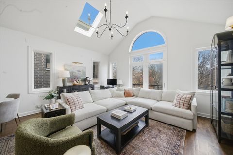 Tiny photo for 3042 N Racine Avenue #3, Chicago, IL 60657 (MLS # 12598172)