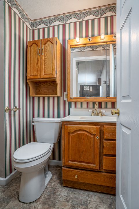 Tiny photo for 3410 Greenbrier Drive, Bettendorf, IA 52722 (MLS # 12639096)