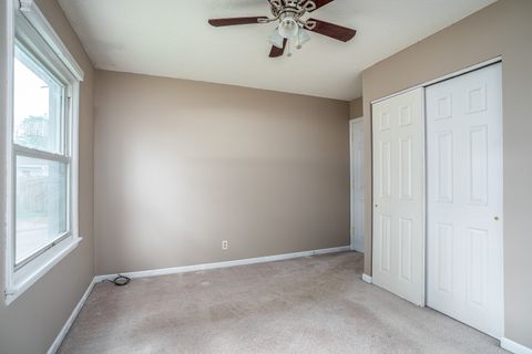 Tiny photo for 3410 Greenbrier Drive, Bettendorf, IA 52722 (MLS # 12639096)
