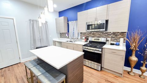 Tiny photo for 907 N Leamington Avenue, Chicago, IL 60651 (MLS # 12623388)