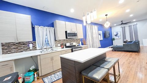 Tiny photo for 907 N Leamington Avenue, Chicago, IL 60651 (MLS # 12623388)