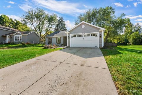 Tiny photo for 1030 Woodbridge Drive, Cary, IL 60013 (MLS # 12483404)