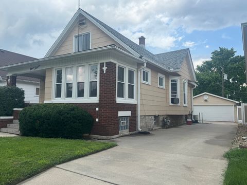 Photo of 912 Vine Street, Joliet, IL 60435 (MLS # 12457961)