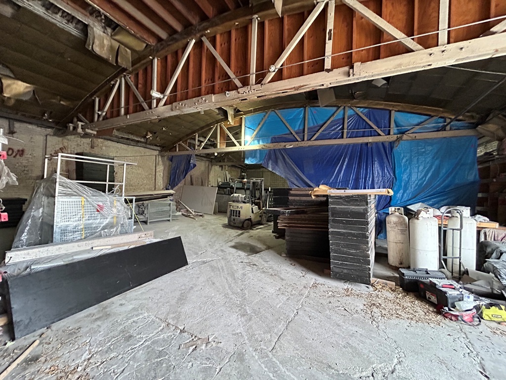 1310 N Cicero Avenue