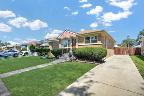 Photo of 3119 Wilcox Avenue, Bellwood, IL 60104 (MLS # 12717025)