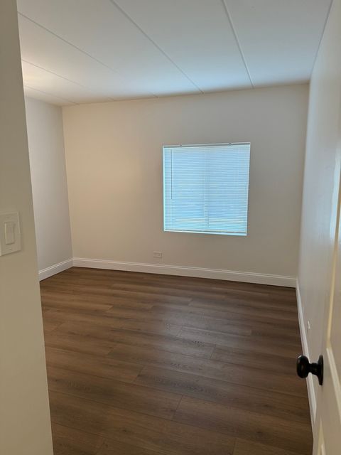 Tiny photo for 201 E Janata Boulevard #1A, Lombard, IL 60148 (MLS # 12501447)