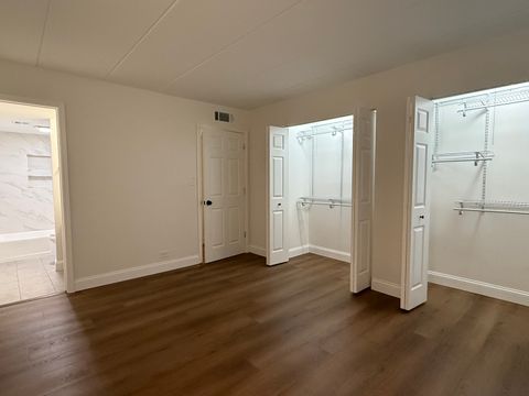 Tiny photo for 201 E Janata Boulevard #1A, Lombard, IL 60148 (MLS # 12501447)