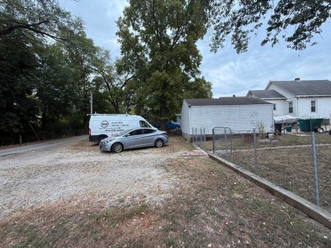 Tiny photo for 408 Mckinley Avenue, Bartonville, IL 61607 (MLS # 12478326)