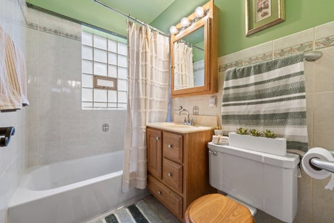 Tiny photo for 5300 S Narragansett Avenue, Chicago, IL 60638 (MLS # 12764485)