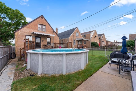 Tiny photo for 5300 S Narragansett Avenue, Chicago, IL 60638 (MLS # 12764485)