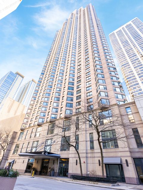 Photo of 401 E Ontario Street #4206, Chicago, IL 60611 (MLS # 12582768)