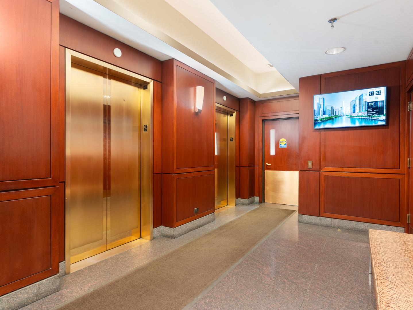 401 E Ontario Street 4206