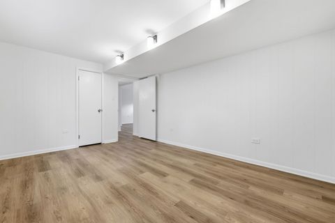 Tiny photo for 15606 Hollyhock Court, Orland Park, IL 60462 (MLS # 12556638)