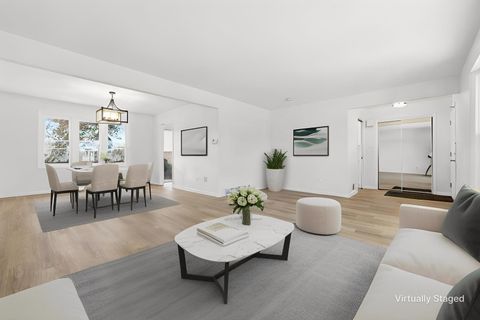 Tiny photo for 15606 Hollyhock Court, Orland Park, IL 60462 (MLS # 12556638)