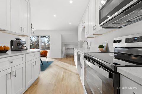 Tiny photo for 15606 Hollyhock Court, Orland Park, IL 60462 (MLS # 12556638)