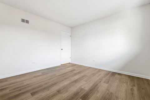 Tiny photo for 15606 Hollyhock Court, Orland Park, IL 60462 (MLS # 12556638)