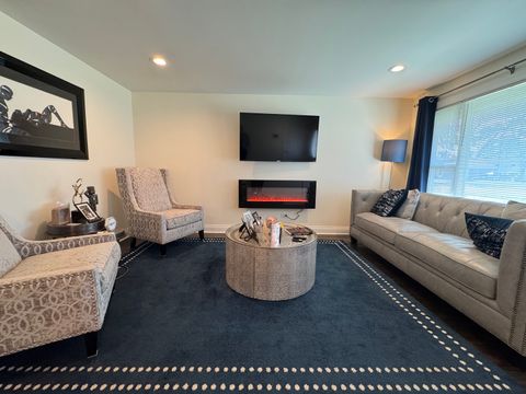 Tiny photo for 15427 Minerva Avenue, Dolton, IL 60419 (MLS # 12484805)