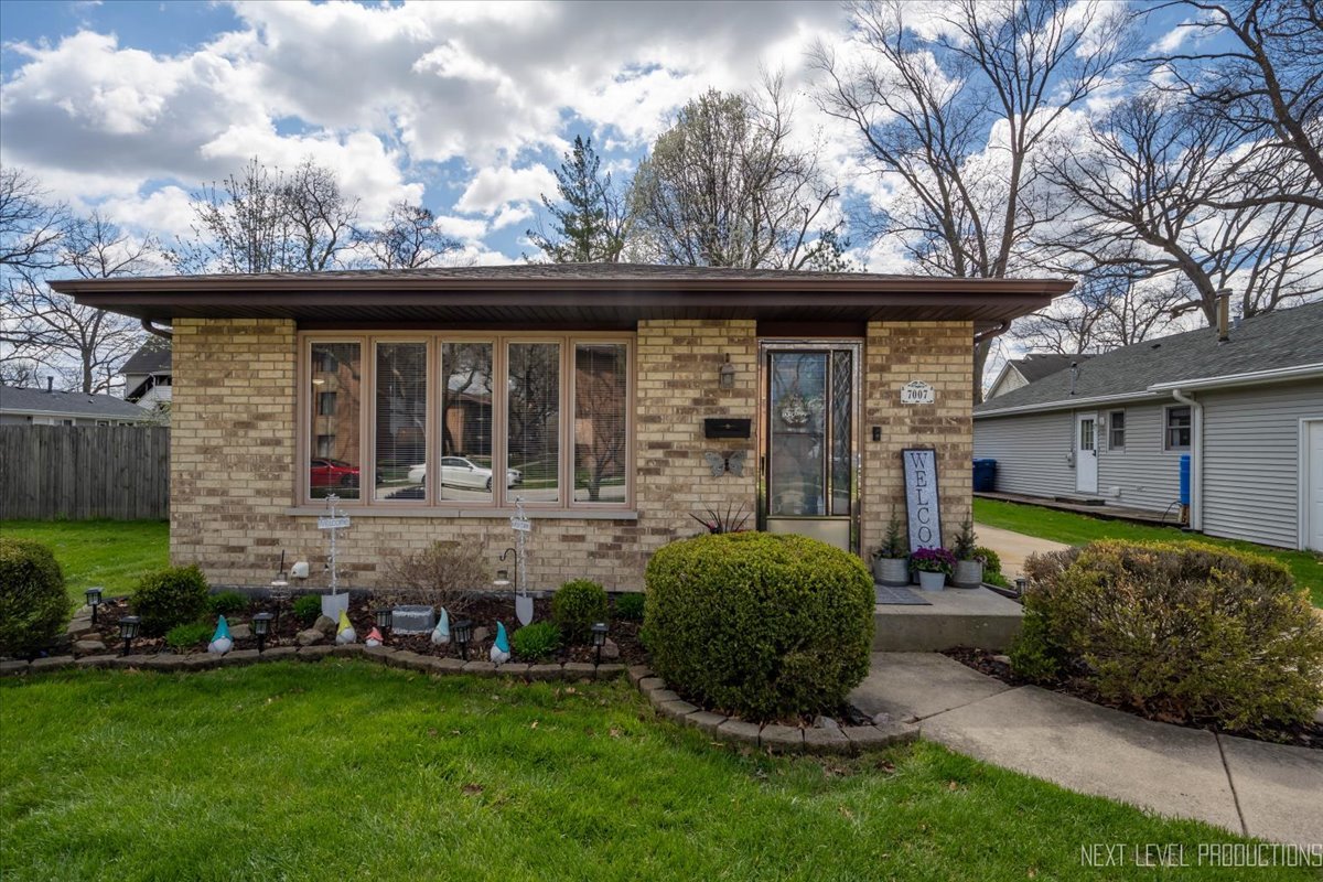 7007 W 110th Street