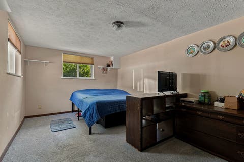 Tiny photo for 5710 N Fillmore Street, Davenport, IA 52806 (MLS # 12738981)