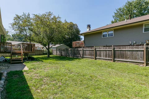 Tiny photo for 5710 N Fillmore Street, Davenport, IA 52806 (MLS # 12738981)