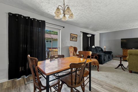 Tiny photo for 5710 N Fillmore Street, Davenport, IA 52806 (MLS # 12738981)