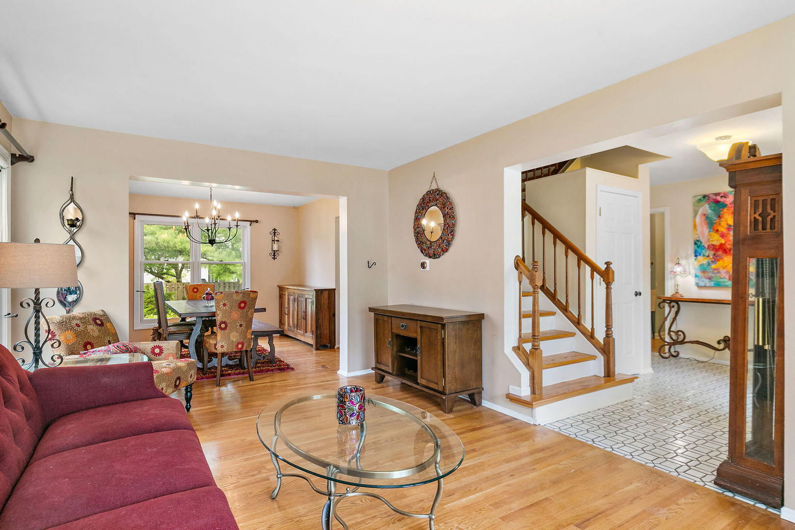112 Thompson Boulevard