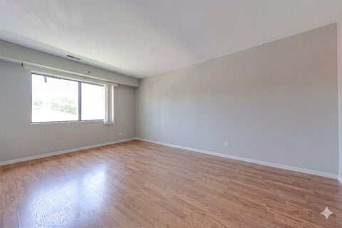 Tiny photo for 21W581 NORTH Avenue #5, Lombard, IL 60148 (MLS # 12693811)