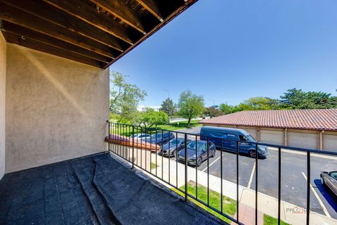 Tiny photo for 21W581 NORTH Avenue #5, Lombard, IL 60148 (MLS # 12693811)