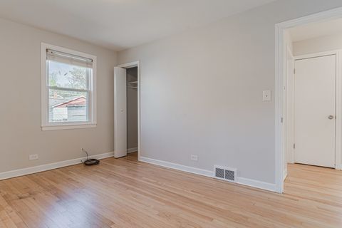 Tiny photo for 342 31st Avenue, Bellwood, IL 60104 (MLS # 12472951)
