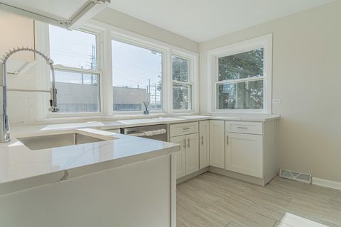 Tiny photo for 342 31st Avenue, Bellwood, IL 60104 (MLS # 12472951)
