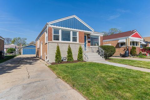 Tiny photo for 342 31st Avenue, Bellwood, IL 60104 (MLS # 12472951)