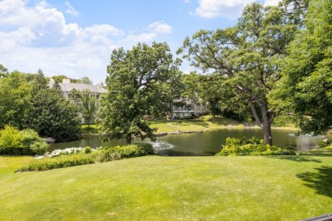 Tiny photo for 17 Ambriance Drive, Burr Ridge, IL 60527 (MLS # 12483298)