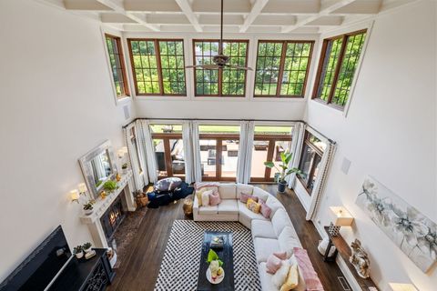 Tiny photo for 17 Ambriance Drive, Burr Ridge, IL 60527 (MLS # 12483298)