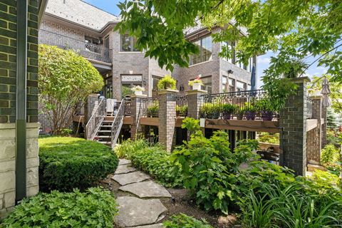 Tiny photo for 17 Ambriance Drive, Burr Ridge, IL 60527 (MLS # 12483298)