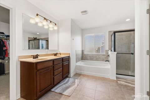 Tiny photo for 436 W Amberside Drive, Elgin, IL 60124 (MLS # 12584593)