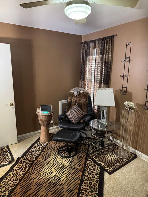 Tiny photo for 2527 Keystone Avenue, North Riverside, IL 60546 (MLS # 12449247)