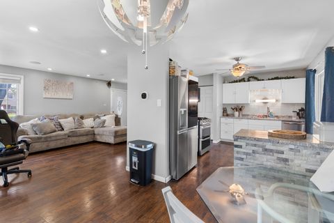 Tiny photo for 17311 Central Park Avenue, Hazel Crest, IL 60429 (MLS # 12631846)