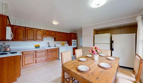 Tiny photo for 709 S Dennis Road, Wheeling, IL 60090 (MLS # 12502161)