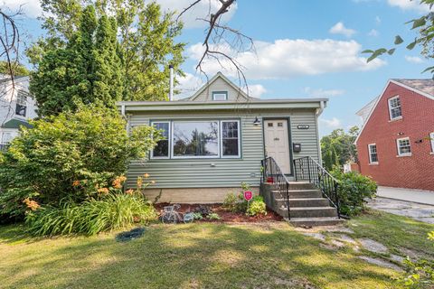 1656 Harding Road Northfield IL 60093