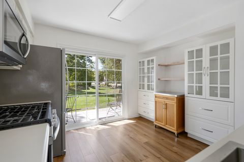 Tiny photo for 309 Stillwater Court, Wauconda, IL 60084 (MLS # 12497599)