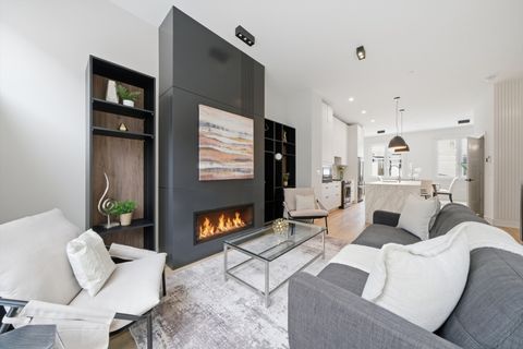 Tiny photo for 4250 W Belmont Avenue #3, Chicago, IL 60641 (MLS # 12595574)