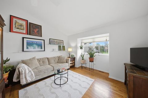 Tiny photo for 8005 Wildwood Lane, Darien, IL 60561 (MLS # 12620766)