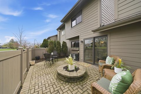 Tiny photo for 8005 Wildwood Lane, Darien, IL 60561 (MLS # 12620766)