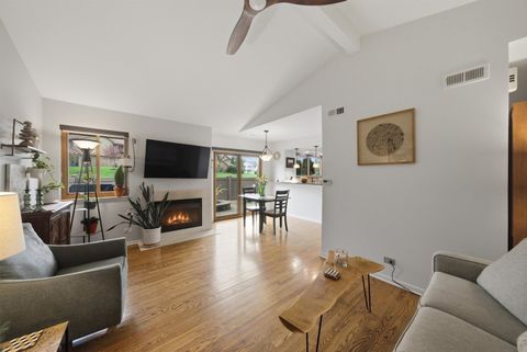 Tiny photo for 8005 Wildwood Lane, Darien, IL 60561 (MLS # 12620766)
