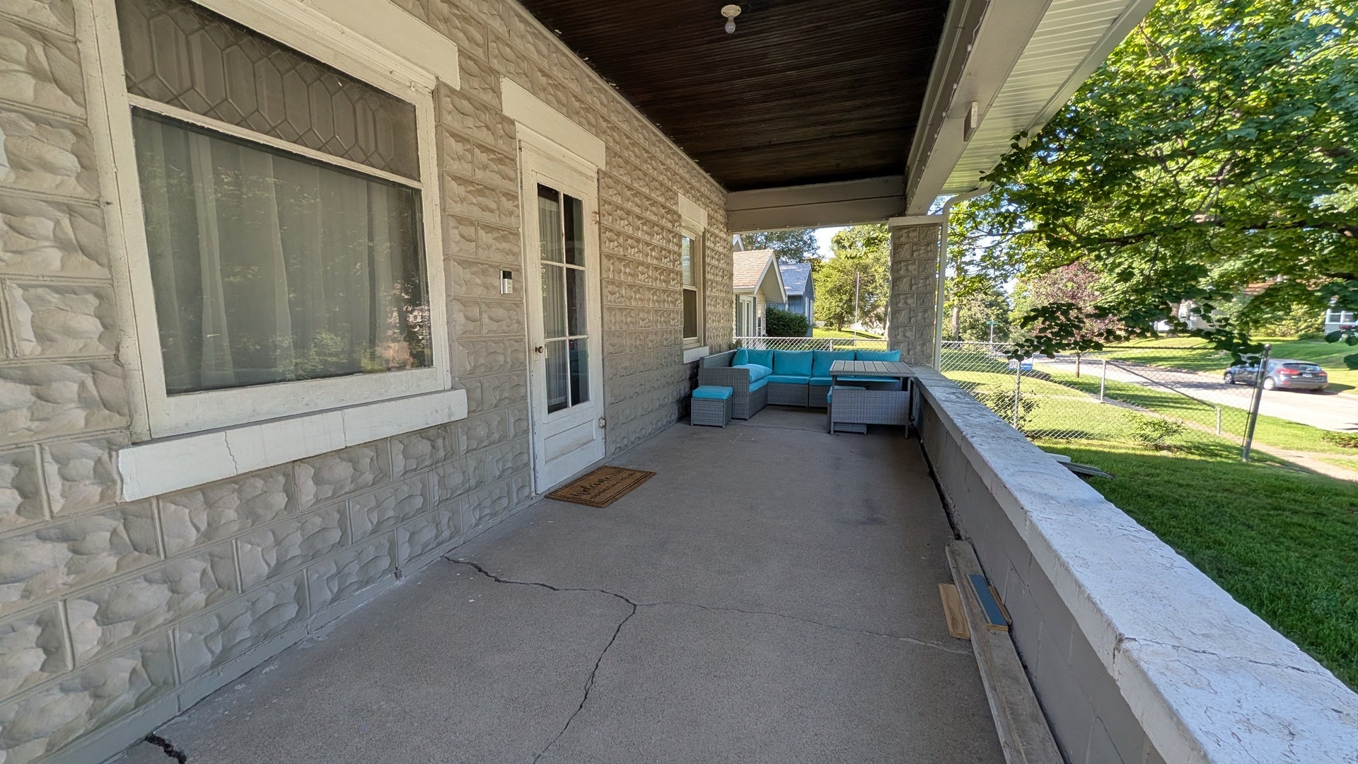 258 7th Street - Photo 4