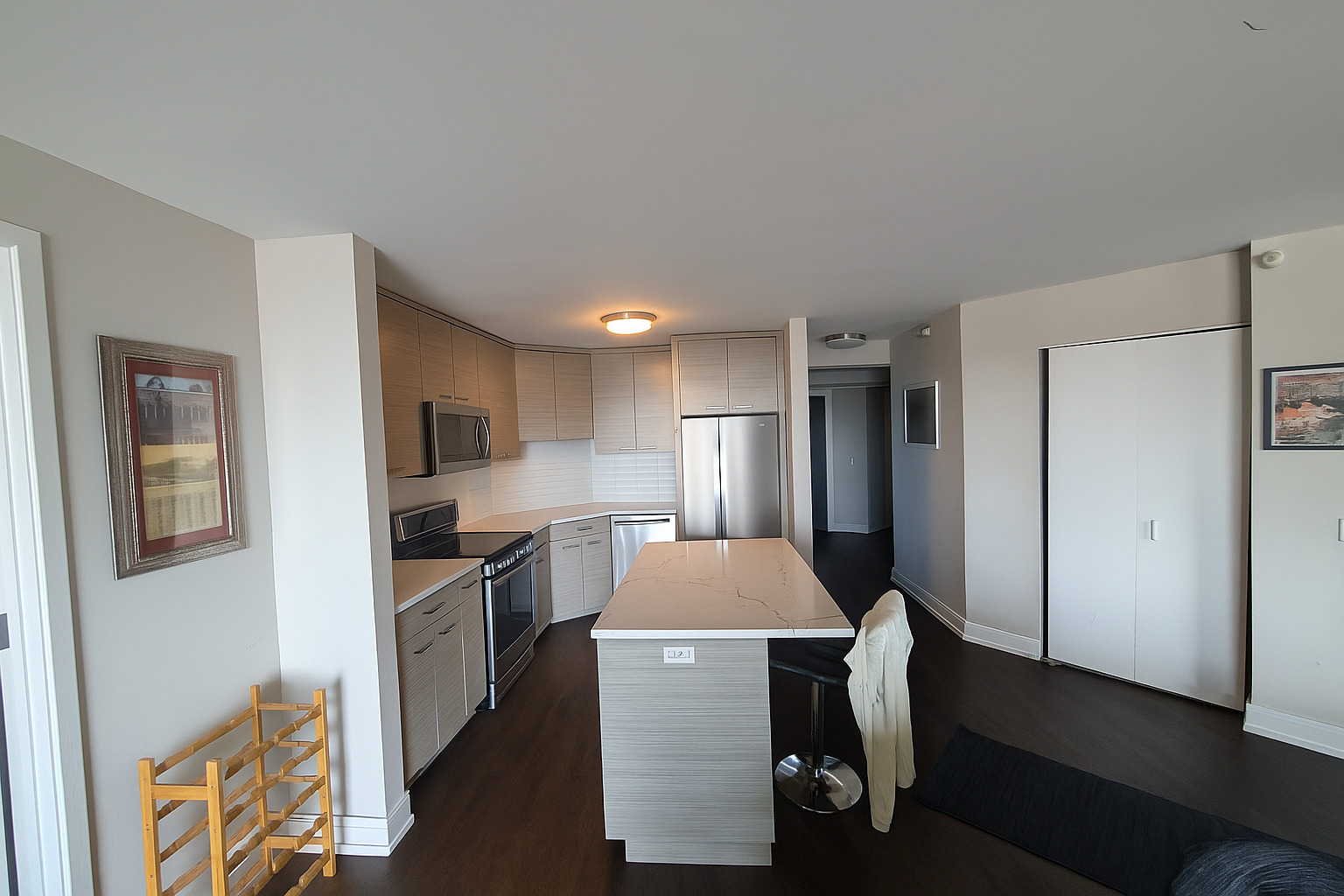545 N Dearborn Street 2011