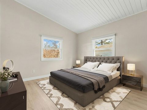 Tiny photo for 8 Rob Road, Mount Prospect, IL 60056 (MLS # 12624144)