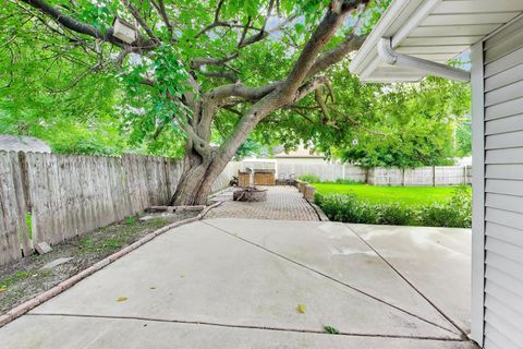 Tiny photo for 119 W Elmwood Avenue, West Chicago, IL 60185 (MLS # 12683041)